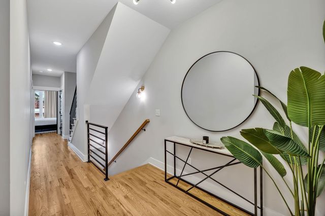 611 21st Ave, N, Nashville, TN 37203