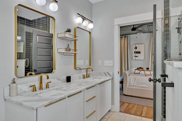 611 21st Ave, N, Nashville, TN 37203