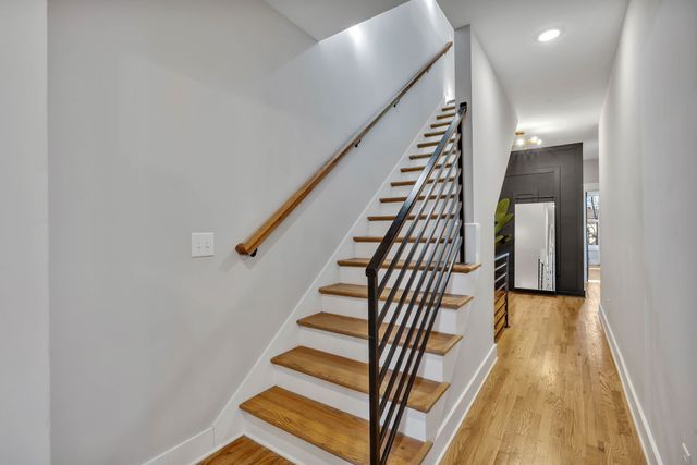 611 21st Ave, N, Nashville, TN 37203