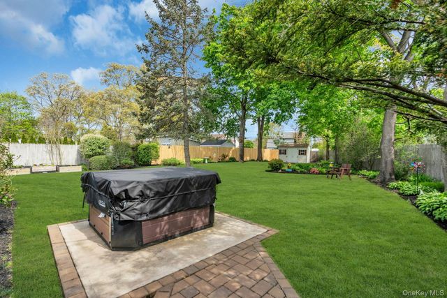 303 Timberpoint Road, East Islip, NY 11730
