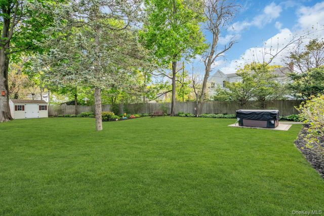 303 Timberpoint Road, East Islip, NY 11730