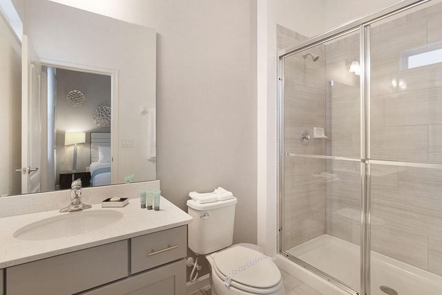 8025 OAK SHADOW COURT, Davenport, FL 33837