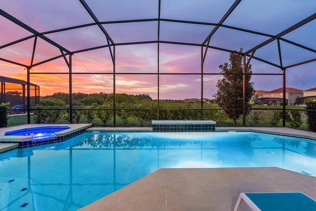 8025 OAK SHADOW COURT, Davenport, FL 33837