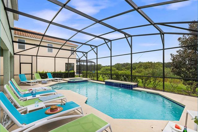 8025 OAK SHADOW COURT, Davenport, FL 33837