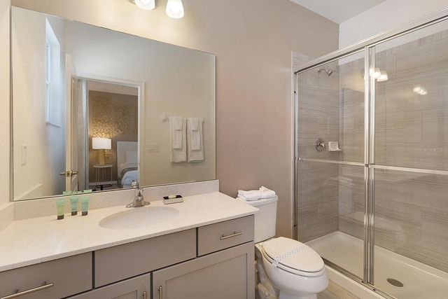 8025 OAK SHADOW COURT, Davenport, FL 33837