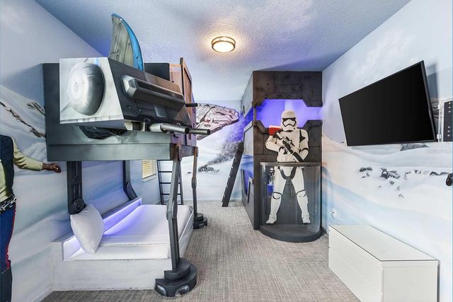 8025 OAK SHADOW COURT, Davenport, FL 33837