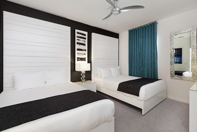 8025 OAK SHADOW COURT, Davenport, FL 33837