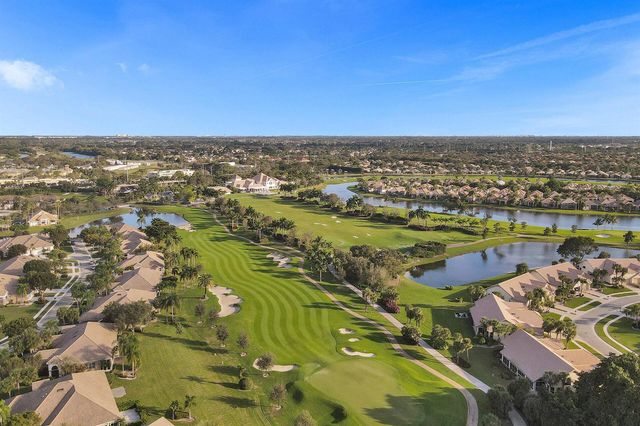 7207 Le Chalet Boulevard, Boynton Beach, FL 33472