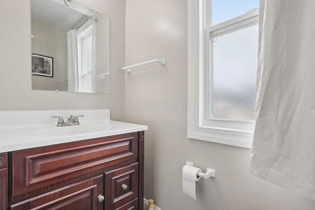 107 S Warren Avenue, Columbus, OH 43204