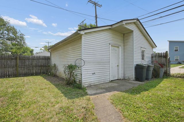 107 S Warren Avenue, Columbus, OH 43204