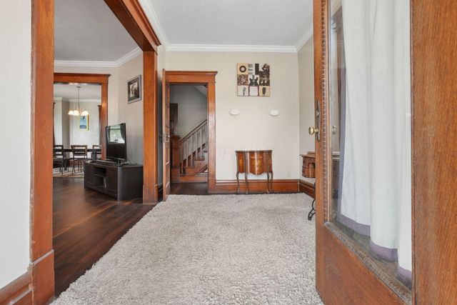 107 S Warren Avenue, Columbus, OH 43204