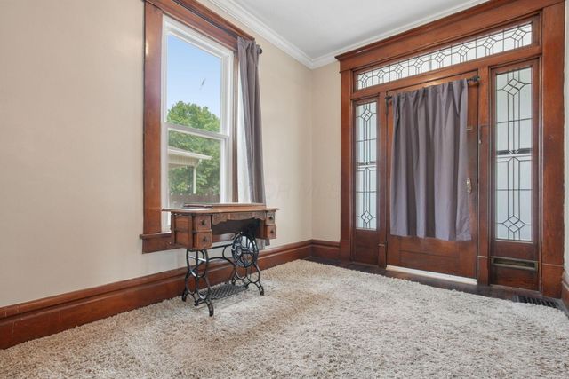 107 S Warren Avenue, Columbus, OH 43204