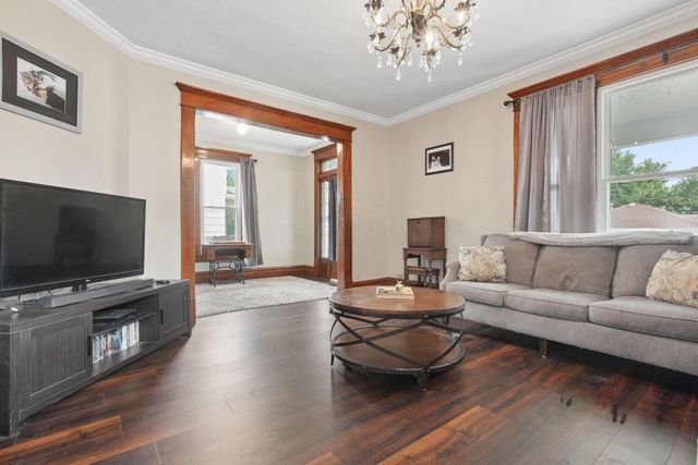 107 S Warren Avenue, Columbus, OH 43204