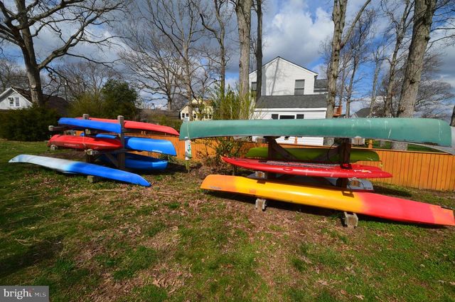 4728 FREDERICK AVE, Shady Side, MD 20764