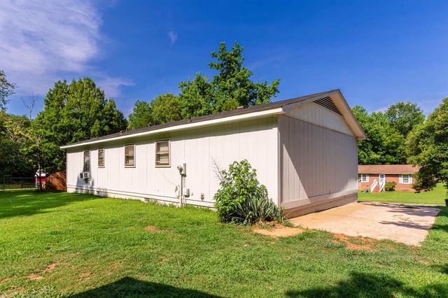 429 Killion Dr, Gaffney, SC 29340