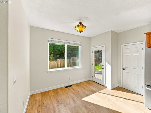 12725 Se DREAM WEAVER Ct, Happy Valley, OR 97086