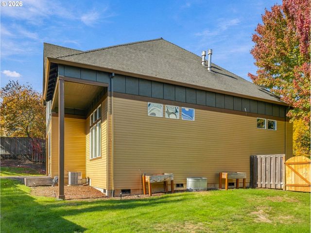 12725 Se DREAM WEAVER Ct, Happy Valley, OR 97086