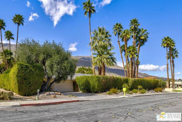 2607 S Calle Palo Fierro, Palm Springs, CA 92264