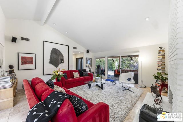 2607 S Calle Palo Fierro, Palm Springs, CA 92264