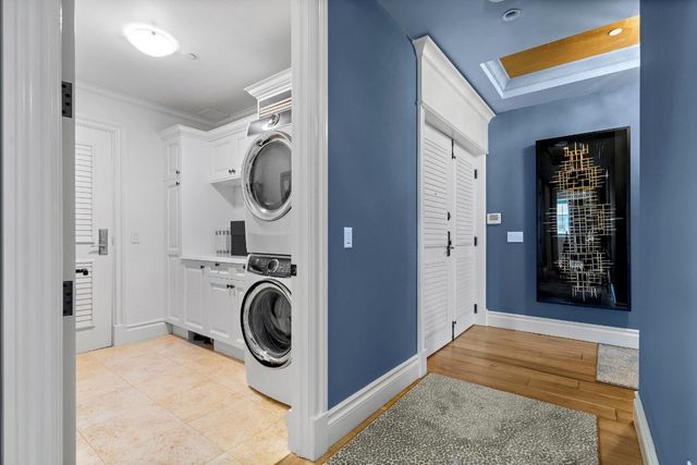 350 SE 2nd Street GPH10, Fort Lauderdale, FL 33301