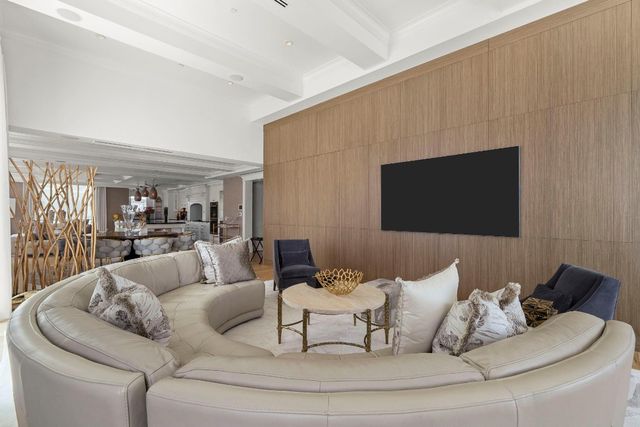 350 SE 2nd Street GPH10, Fort Lauderdale, FL 33301