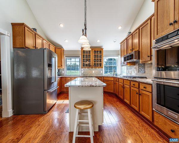 1089 BROKEN ISLAND RD, Palmyra, VA 22963