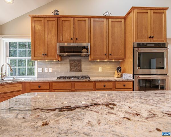 1089 BROKEN ISLAND RD, Palmyra, VA 22963