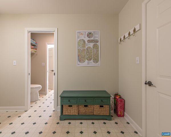 1089 BROKEN ISLAND RD, Palmyra, VA 22963