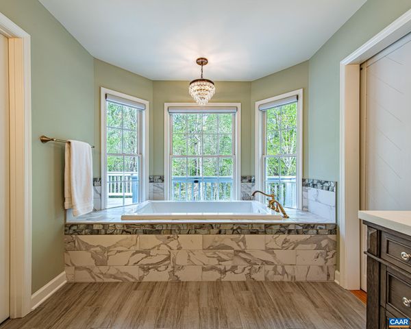 1089 BROKEN ISLAND RD, Palmyra, VA 22963