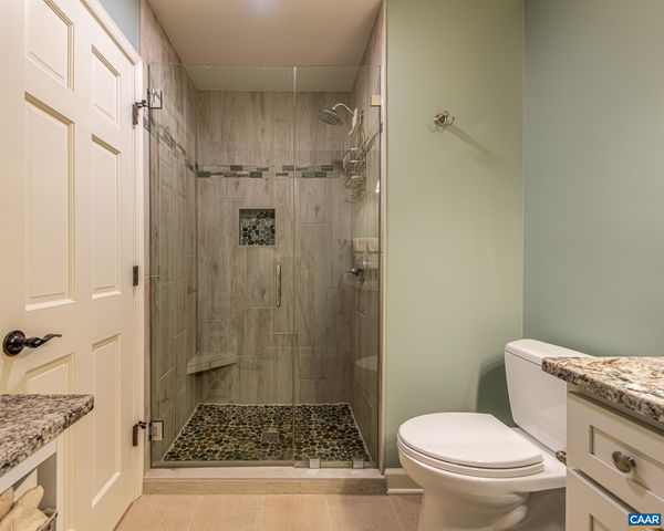 1089 BROKEN ISLAND RD, Palmyra, VA 22963