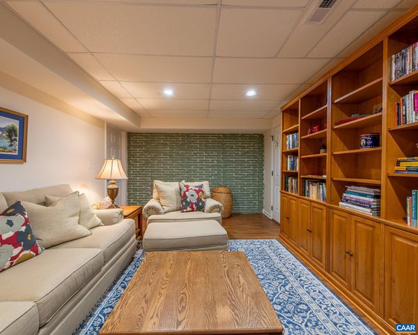 1089 BROKEN ISLAND RD, Palmyra, VA 22963