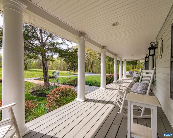 1089 BROKEN ISLAND RD, Palmyra, VA 22963