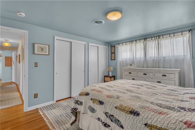 145 East Maplemere Road, Amherst, NY 14221