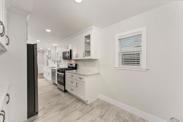 3308 Hunnicutt Ln, Sacramento, CA 95821