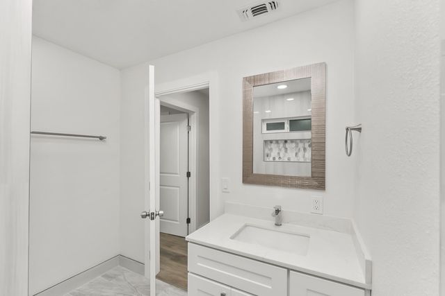 3308 Hunnicutt Ln, Sacramento, CA 95821