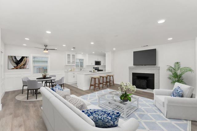 3308 Hunnicutt Ln, Sacramento, CA 95821