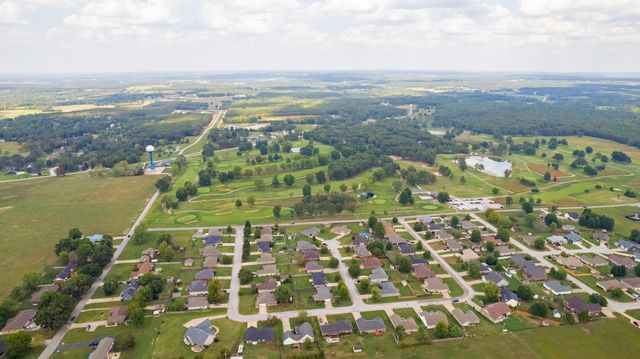 1020 Berkley Drive, Marshfield, MO 65706