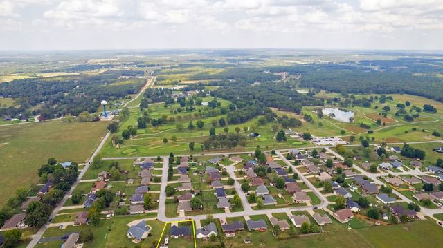 1020 Berkley Drive, Marshfield, MO 65706