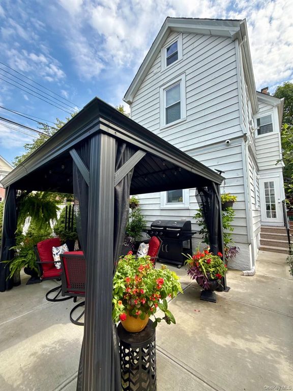 13302 96th Street, Ozone Park, NY 11417 — photo 4