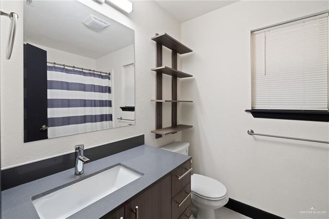 2018 Sabinal Street, Mission, TX 78572