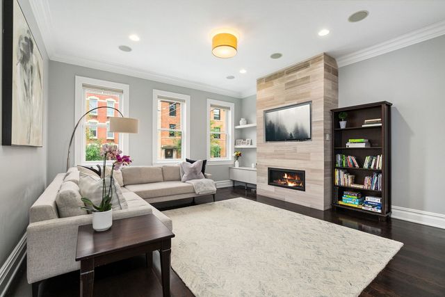 2014 N SEMINARY Avenue 1, Chicago, IL 60614