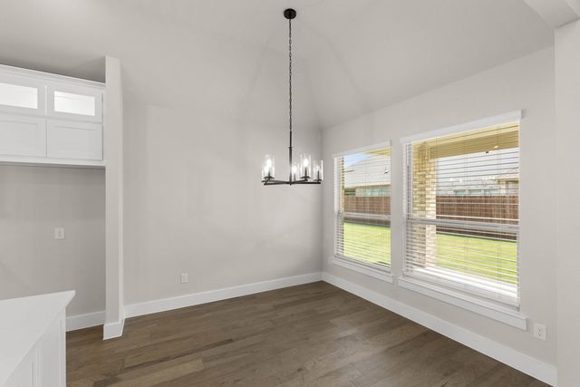 7035 Moss Lake Drive, Grand Prairie, TX 75054