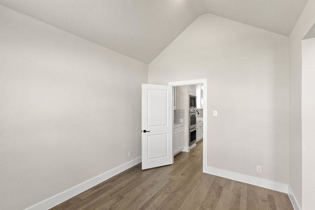 7035 Moss Lake Drive, Grand Prairie, TX 75054