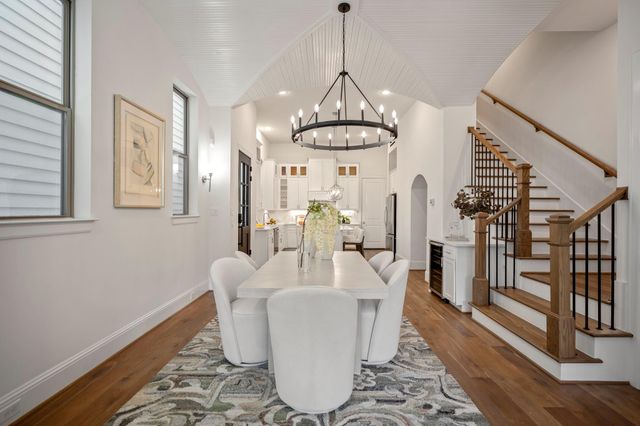 536 W 26th Street, Houston, TX 77008