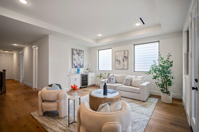 536 W 26th Street, Houston, TX 77008