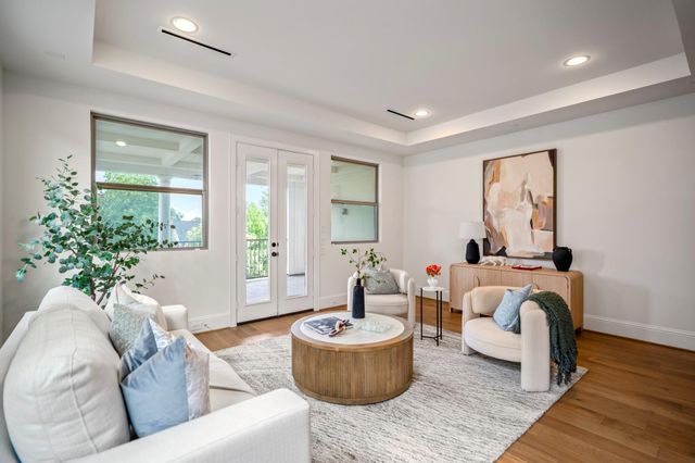 536 W 26th Street, Houston, TX 77008