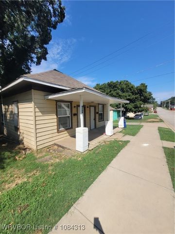 1811 H Street, Fort Smith, AR 72901