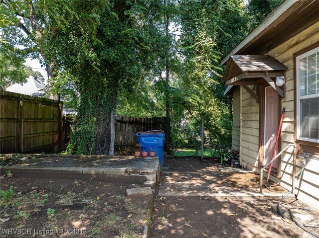 1811 H Street, Fort Smith, AR 72901