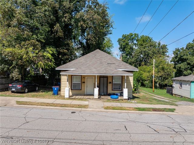 1811 H Street, Fort Smith, AR 72901