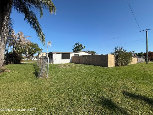 2695 Kefauver Street, Melbourne, FL 32935